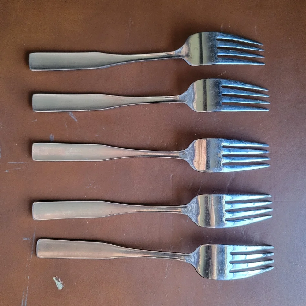 Cambridge MADISON SATIN Stainless Flatware Set Of 5 Dinner Forks 7-1/2